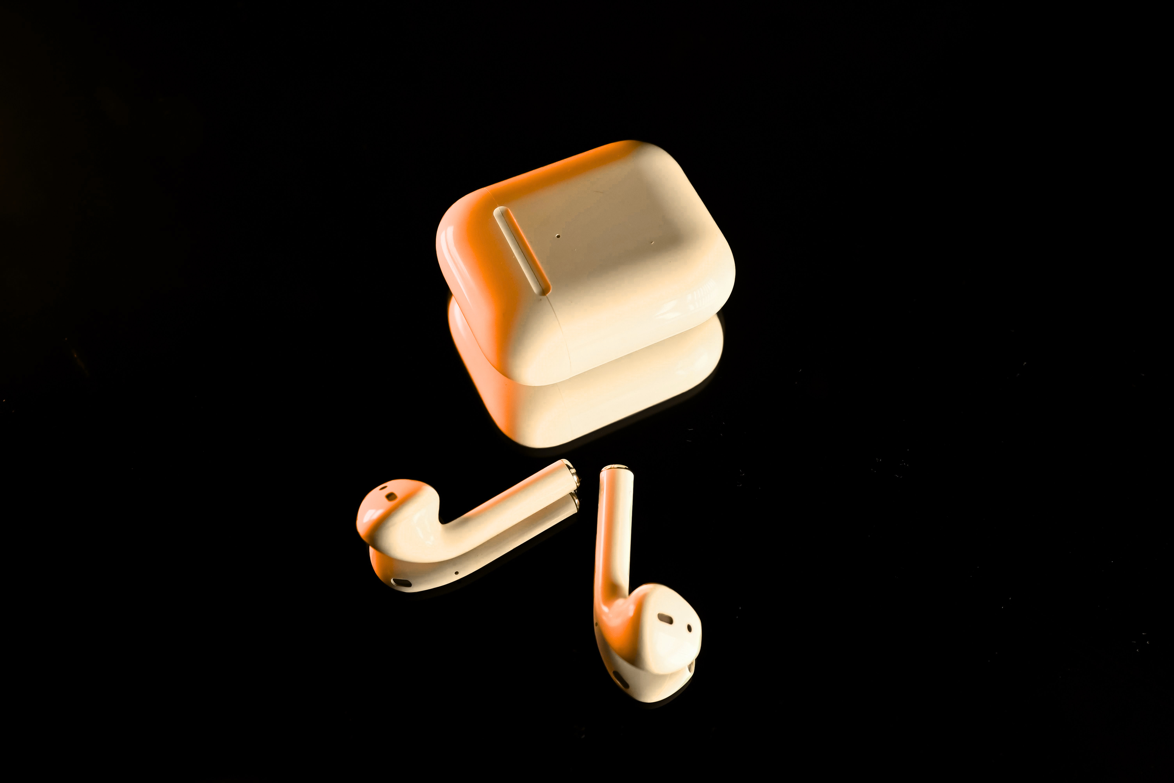 Wireless Bluetooth Earbuds with Noise Cancellation