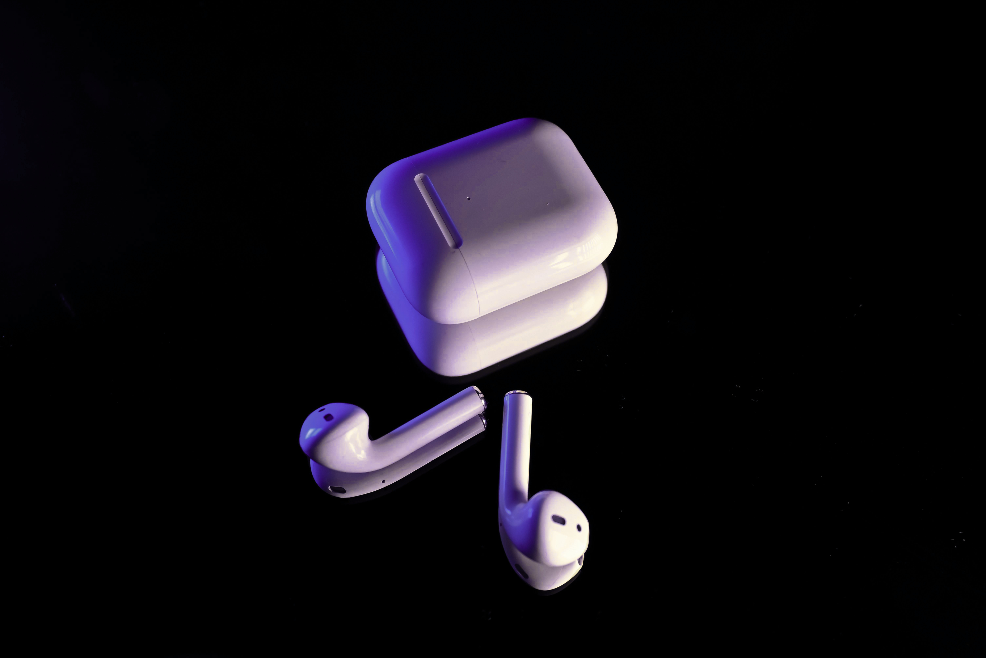 Wireless Bluetooth Earbuds with Noise Cancellation